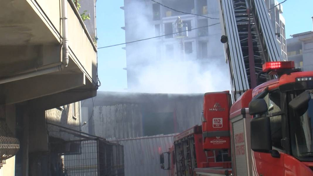 İşçilerinin kaldığı konteynerlerde yangın - Resim: 8